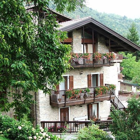 Antica Casa Ortensia Рива дел Гарда Стая снимка